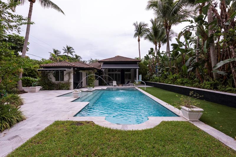 Image 83 of 97 For 862 Bailey St