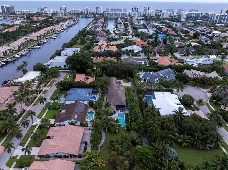 Image 88 of 97 For 862 Bailey St