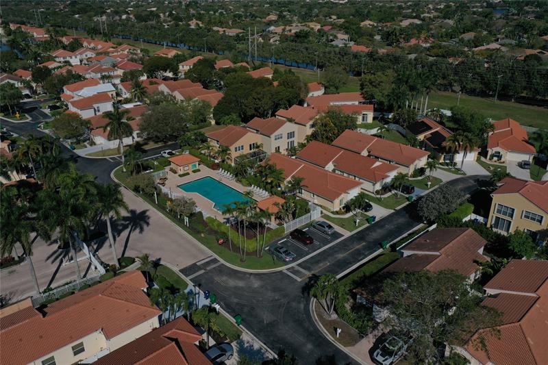 Image 23 of 24 For 10845 46th Dr