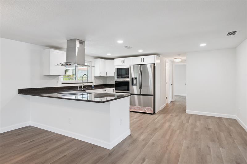 Image 19 of 44 For 928 Spindle Palm Way