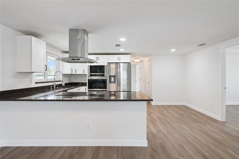 Image 20 of 44 For 928 Spindle Palm Way