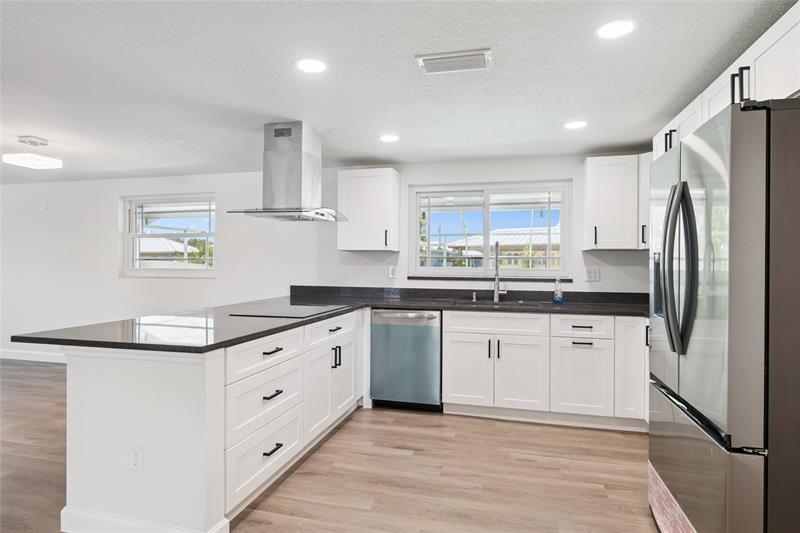 Image 21 of 44 For 928 Spindle Palm Way