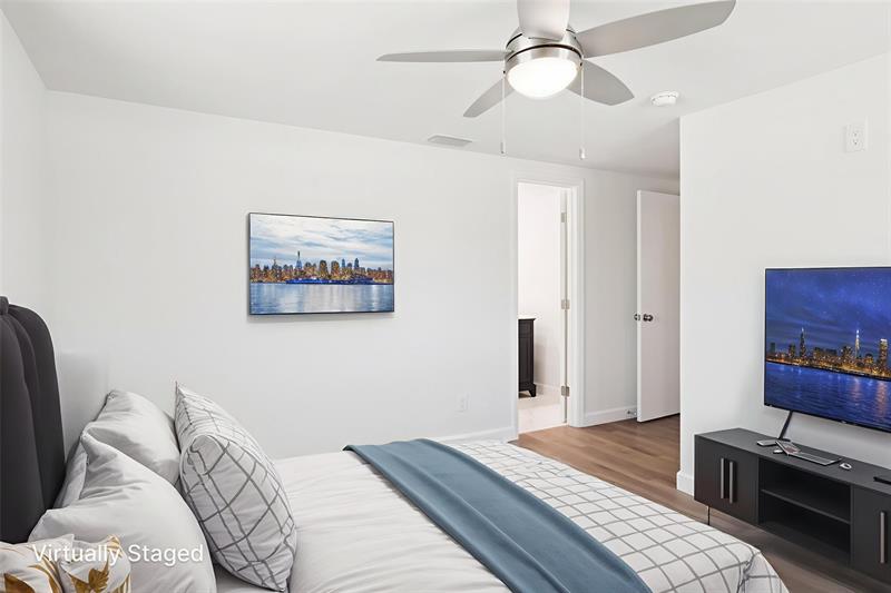 Image 25 of 44 For 928 Spindle Palm Way