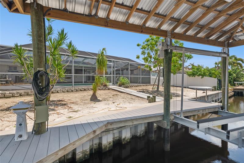 Image 43 of 44 For 928 Spindle Palm Way