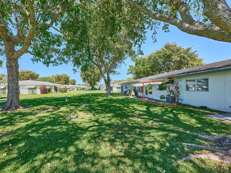 Image 7 of 40 For 1083 83 Avenue  B44