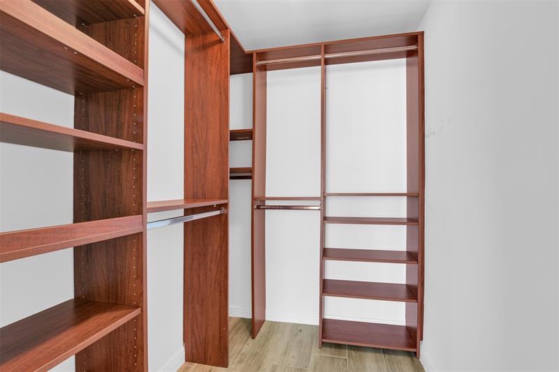 Image 21 of 40 For 1745 Hallandale Beach Blvd  Ph03w