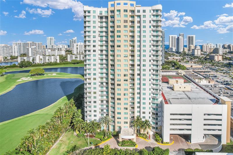 Image 39 of 40 For 1745 Hallandale Beach Blvd  Ph03w