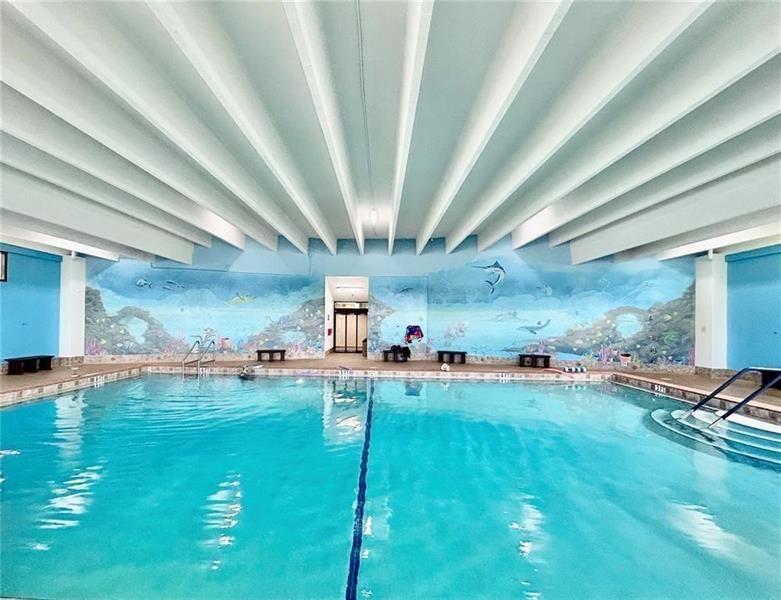 Image 42 of 43 For 109 Harwood J  109