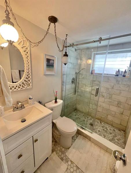 Image 8 of 16 For 1920 Ne 51st Ct  101