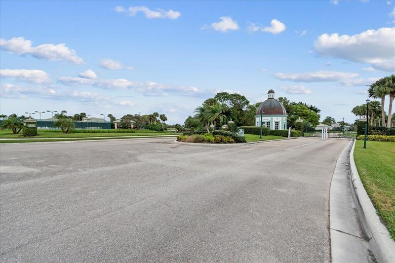 Image 30 of 33 For 7747 Spicewood Cir