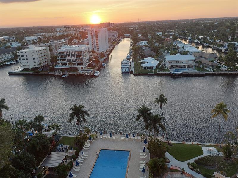 Image 4 of 47 For 3233 34th St  1517