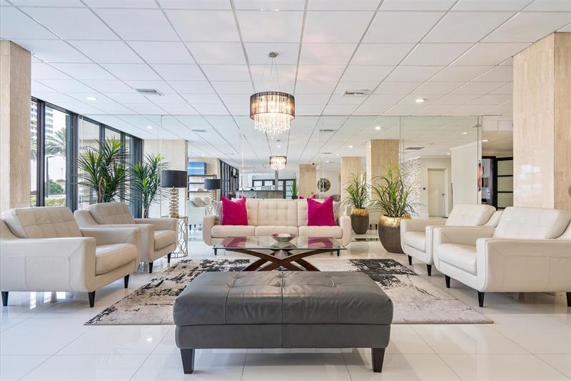 Image 47 of 52 For 2017 Ocean Dr  710