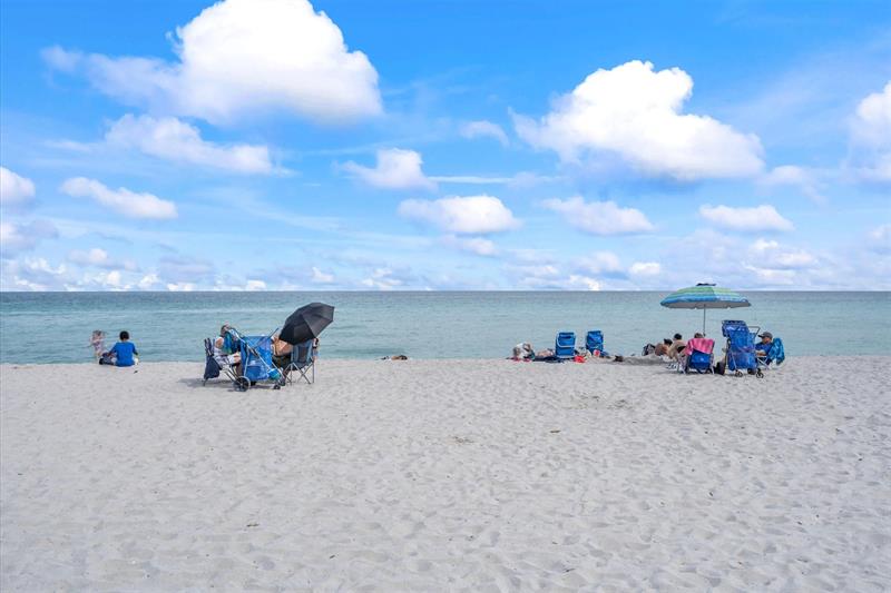 Image 50 of 52 For 2017 Ocean Dr  710