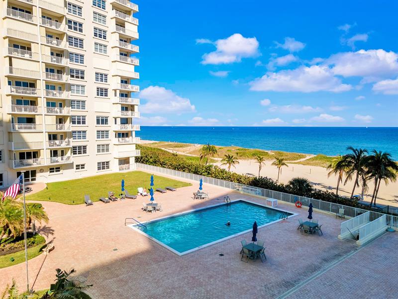 Image 20 of 60 For 750 Ocean Blvd  1002