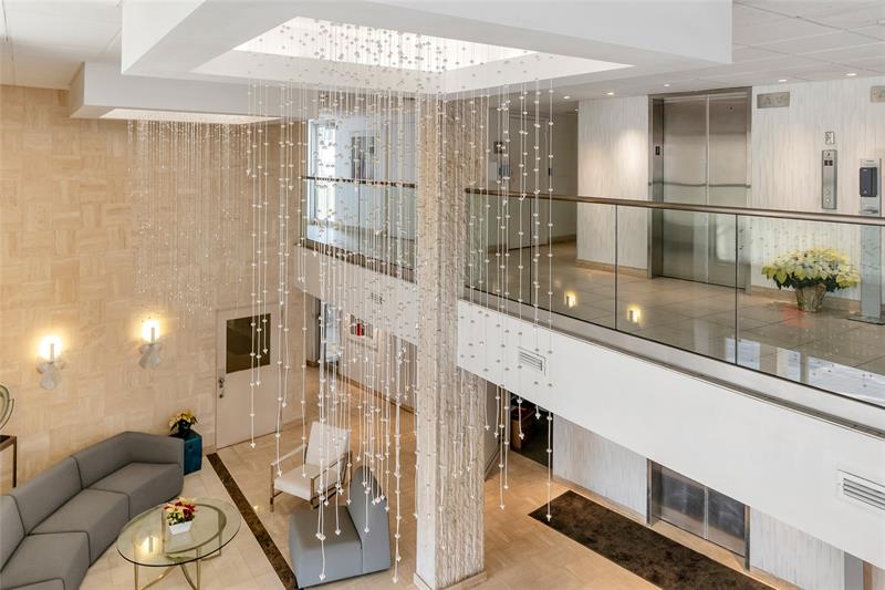 Image 37 of 60 For 750 Ocean Blvd  1002