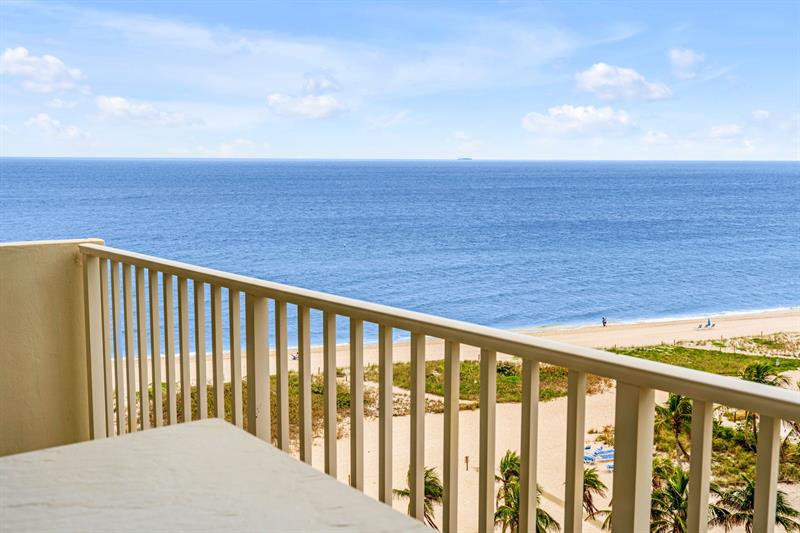 Image 8 of 60 For 750 Ocean Blvd  1002