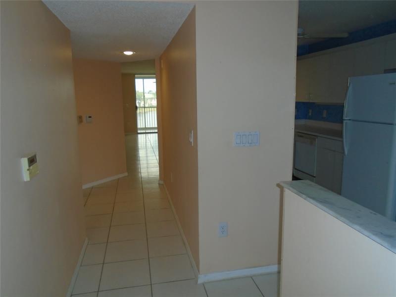 Image 19 of 40 For 7882 Trent Dr  310