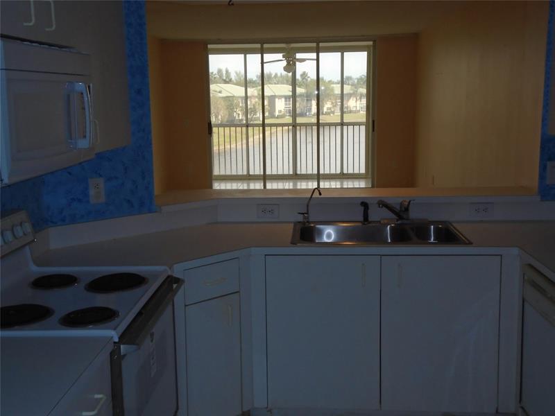 Image 20 of 40 For 7882 Trent Dr  310