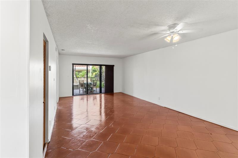 Image 30 of 36 For 241 11th Ave  241a