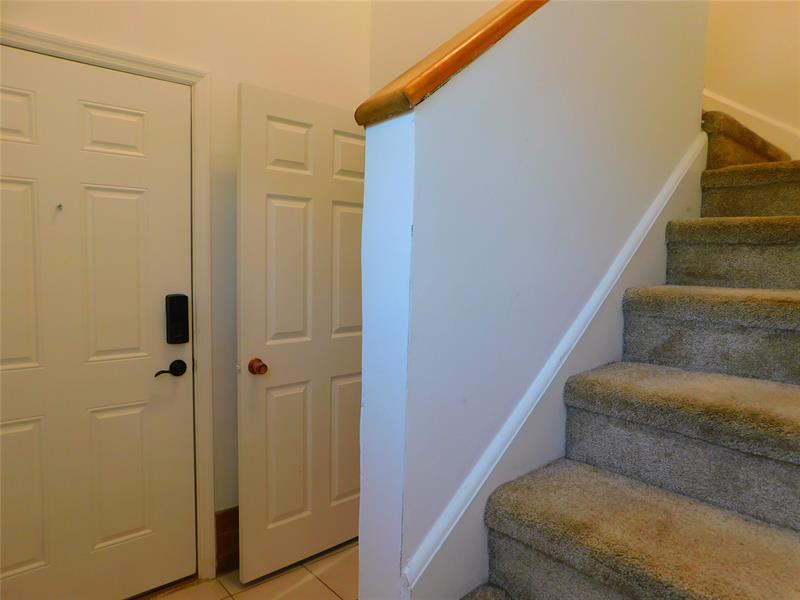 Image 8 of 36 For 241 11th Ave  241a