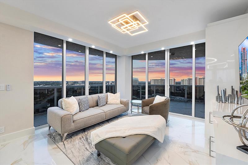 Image 11 of 51 For 3100 Ocean Blvd  1408