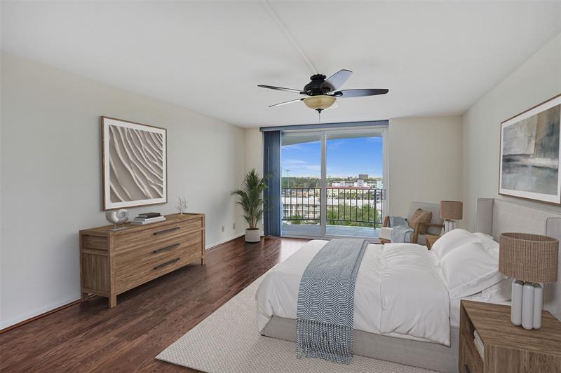 Image 12 of 29 For 3051 48th St  703