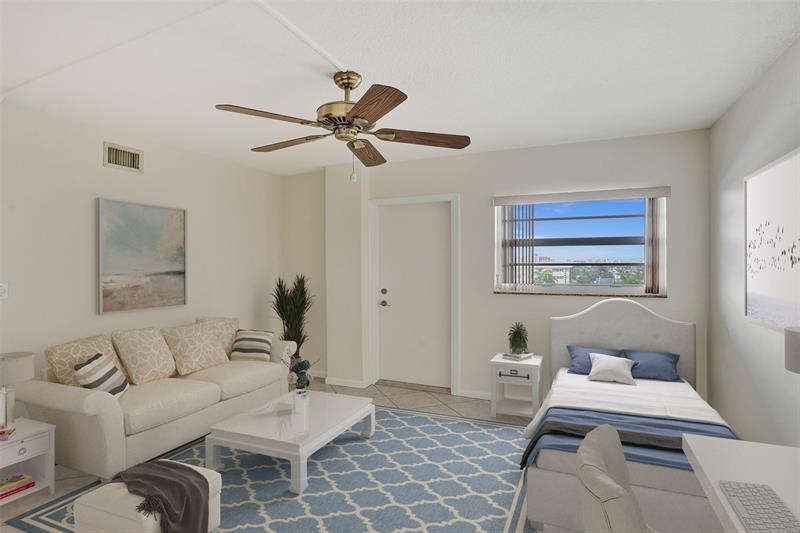 Image 22 of 29 For 3051 48th St  703