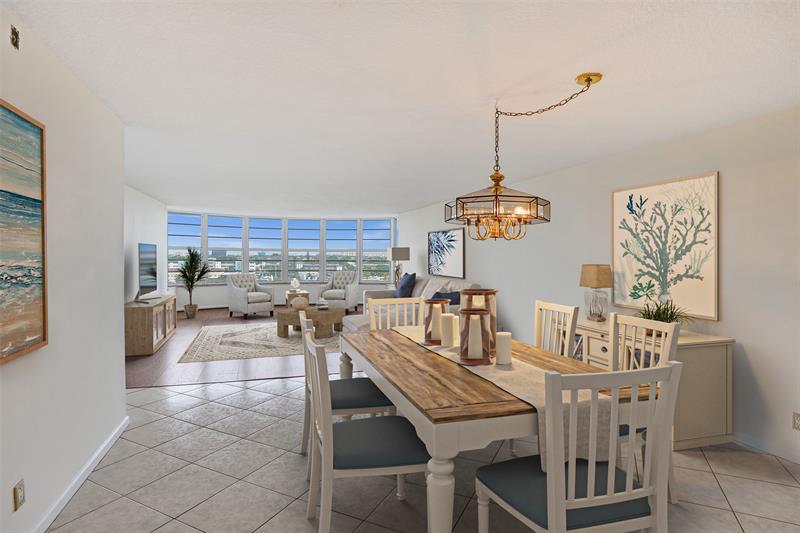 Image 5 of 29 For 3051 48th St  703
