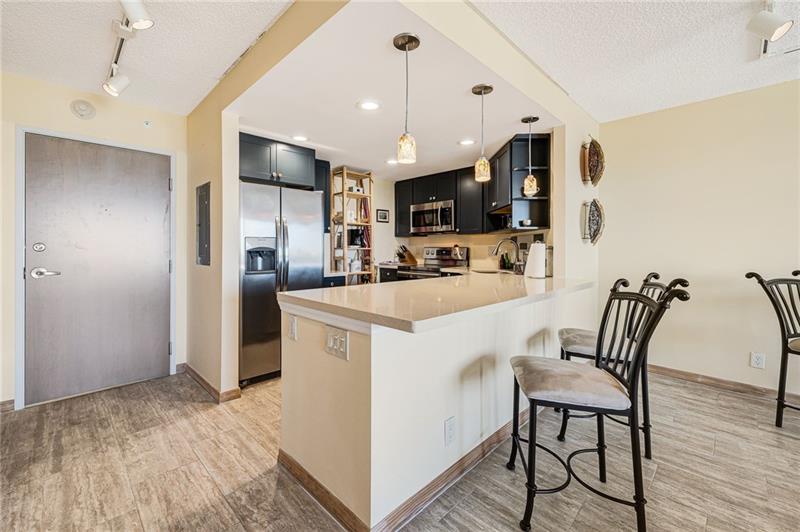 Image 14 of 55 For 340 Sunset Dr  1504