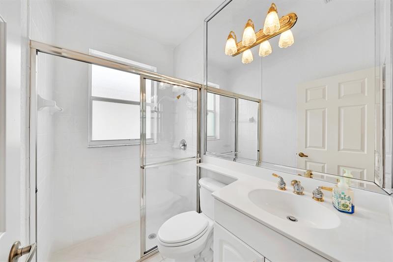 Image 13 of 60 For 10410 Gold Leaf Dr