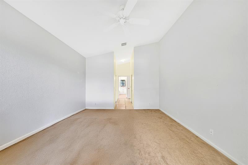 Image 33 of 60 For 10410 Gold Leaf Dr