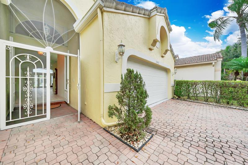 Image 46 of 60 For 10410 Gold Leaf Dr