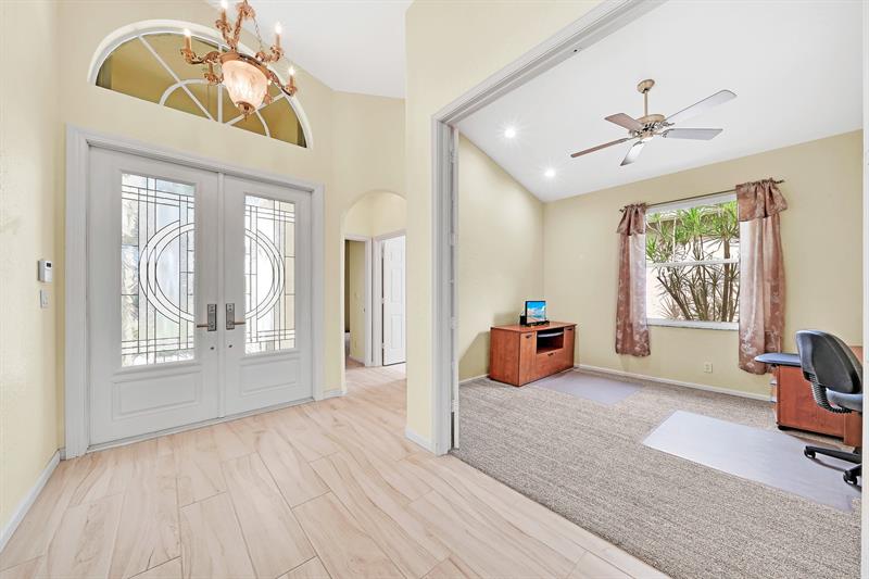 Image 8 of 60 For 10410 Gold Leaf Dr