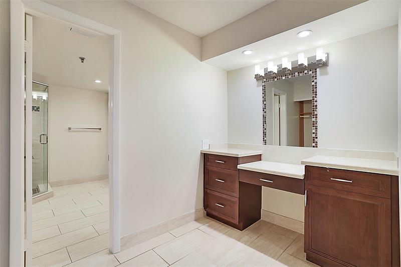 Image 25 of 42 For 7186 Promenade Dr  101