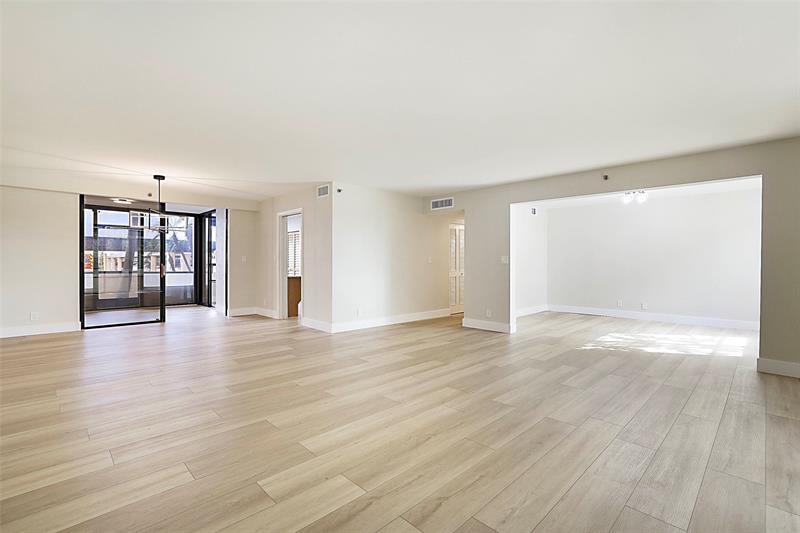 Image 6 of 42 For 7186 Promenade Dr  101