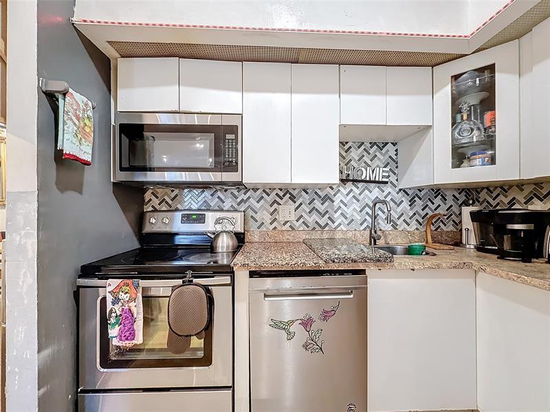 Image 12 of 47 For 10443 Clairmont Cir  203