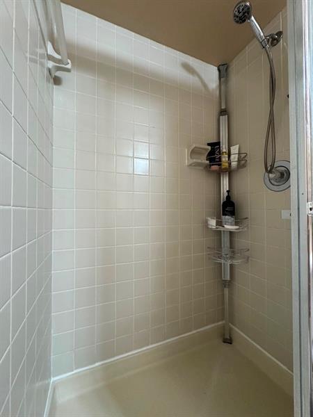 Image 22 of 29 For 7515 79th Ave  311