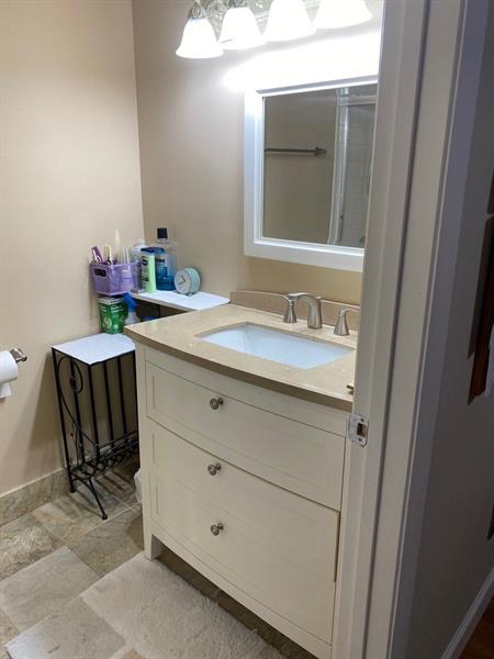Image 5 of 29 For 7515 79th Ave  311