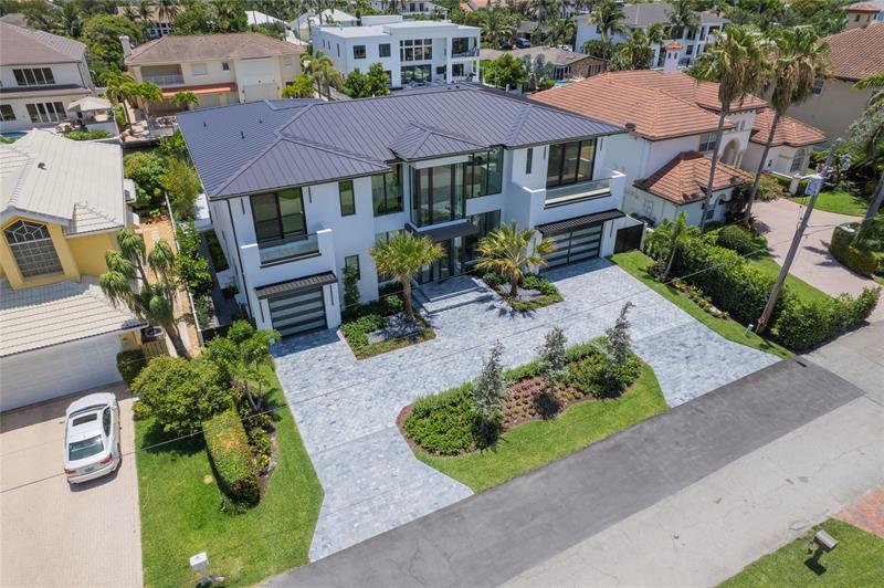Image 3 of 91 For 948 Banyan Drive