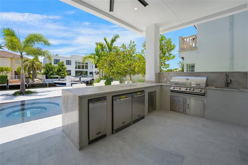 Image 77 of 91 For 948 Banyan Drive