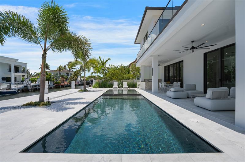 Image 81 of 91 For 948 Banyan Drive