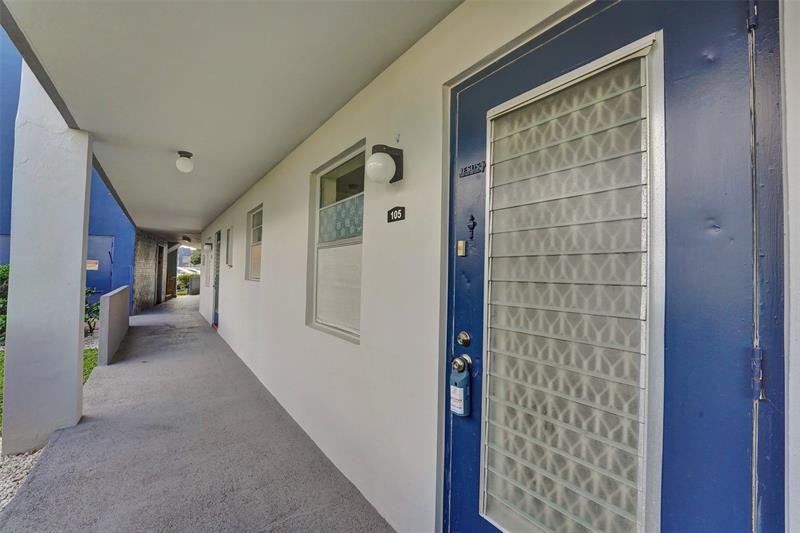 Image 5 of 75 For 7897 Golf Circle Dr  105