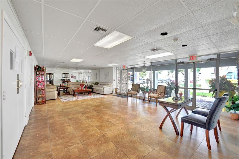 Image 52 of 75 For 7897 Golf Circle Dr  105