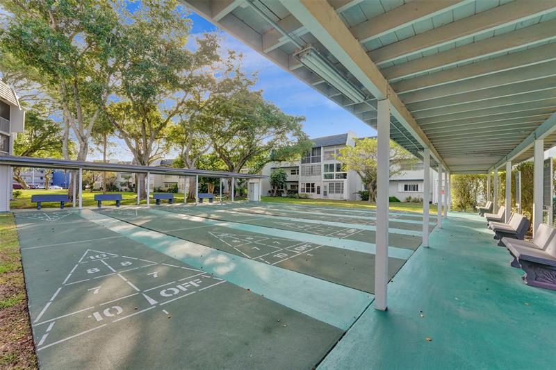Image 58 of 75 For 7897 Golf Circle Dr  105