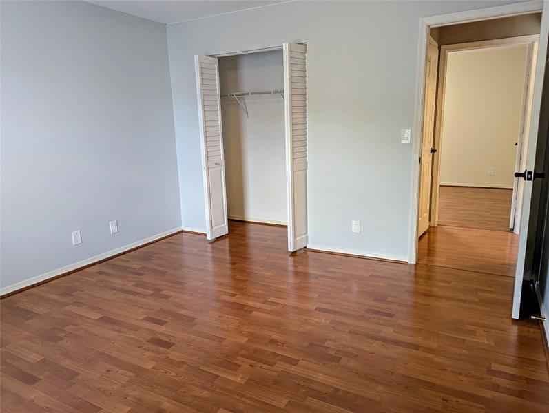 Image 22 of 55 For 10155 Grove Ln