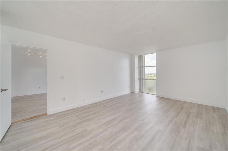 Image 11 of 30 For 2350 135th St  1212