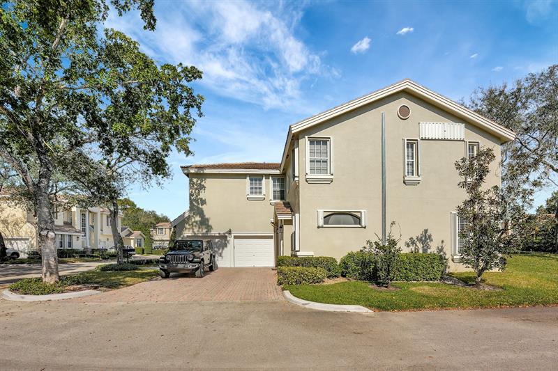 Image 3 of 39 For 12441 10th Ct  A-15
