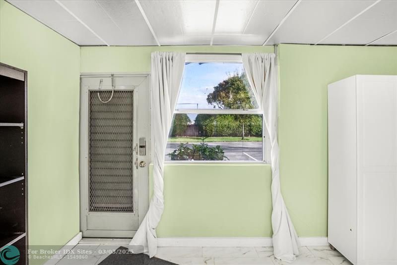 Image 24 of 26 For 15 Seville Drive  A