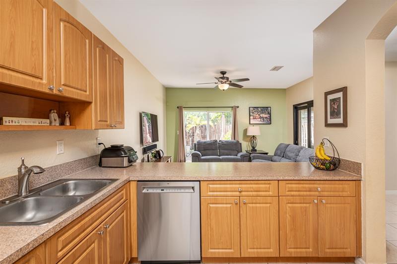 Image 8 of 49 For 5048 136th Ave