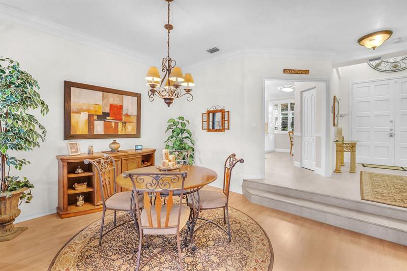 Image 23 of 44 For 745 195th St